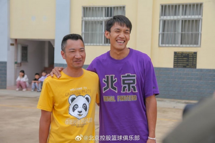 那一封信的故事還在延續 矣進宏母校的師生們來到北京了！