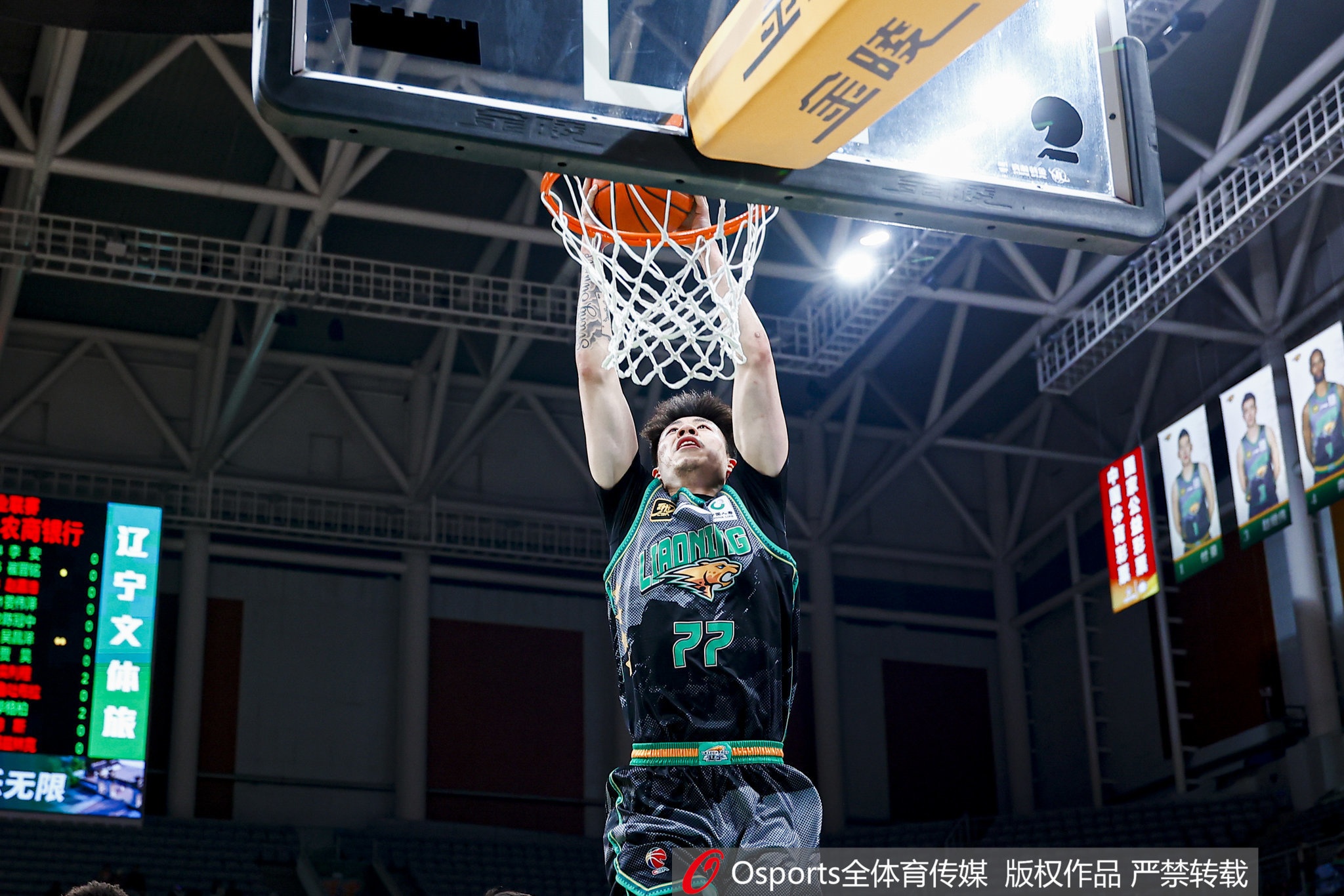 合理且高效！張鎮麟出場24分鐘10中6得12分&送6助攻 正負值+28